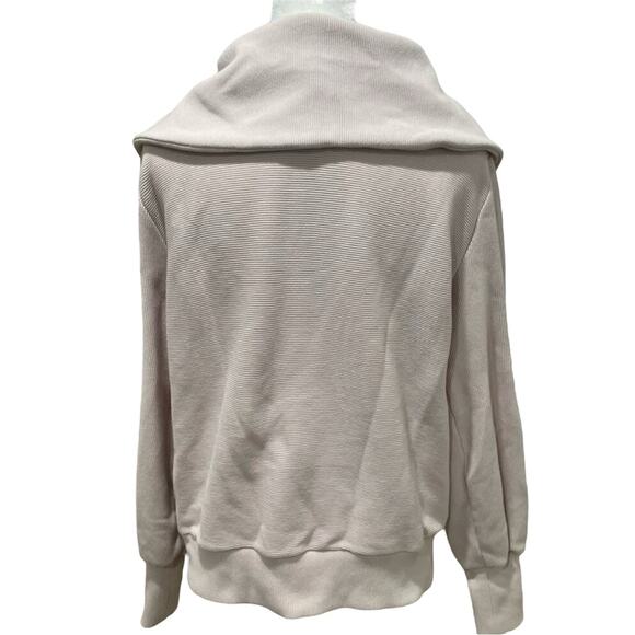 Varley Vine Half Zip Sweatshirt in Light Blush/Pinkish Shade- Small- GUC - Picture 2 of 13